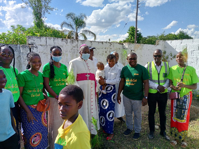 Pamodzi Parish tree planting